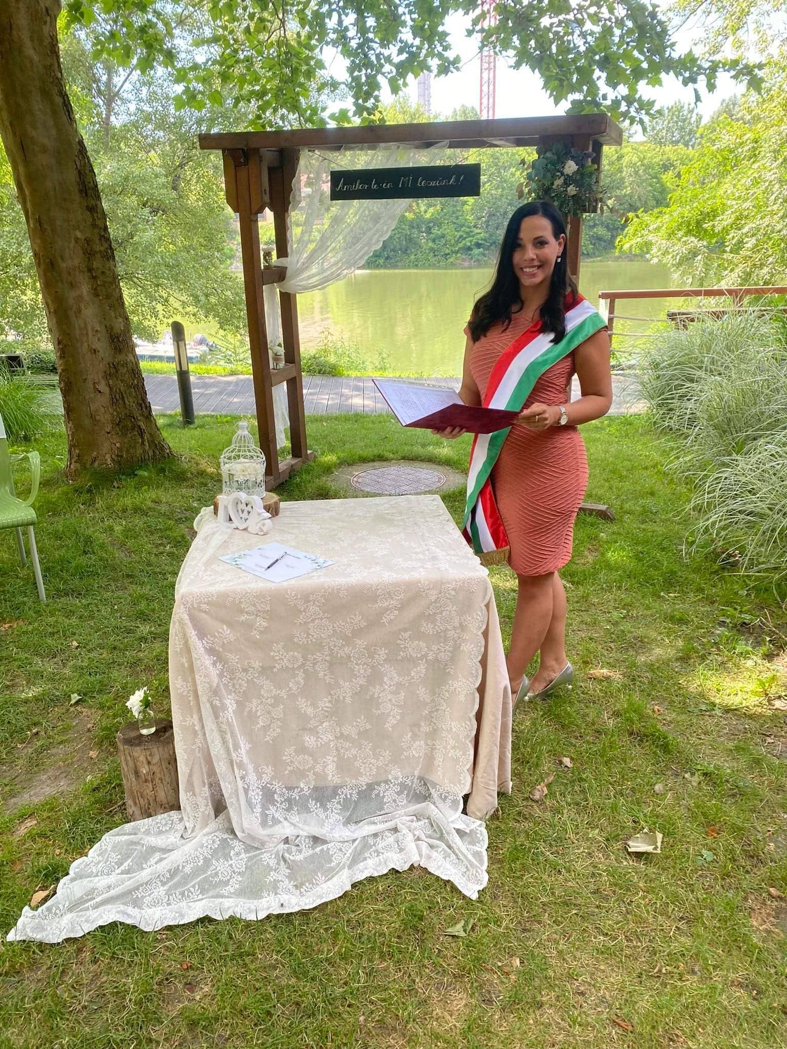 Szertartásvezető Nagy Barbara